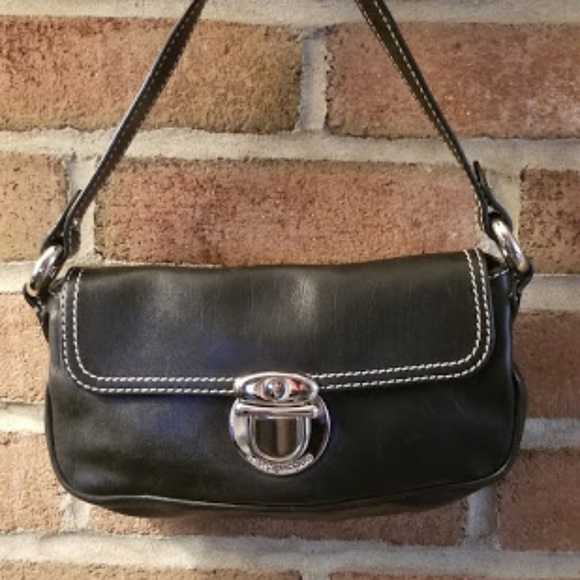 Marc Jacobs small black purse 9" perfect condition - Picture 1 of 5